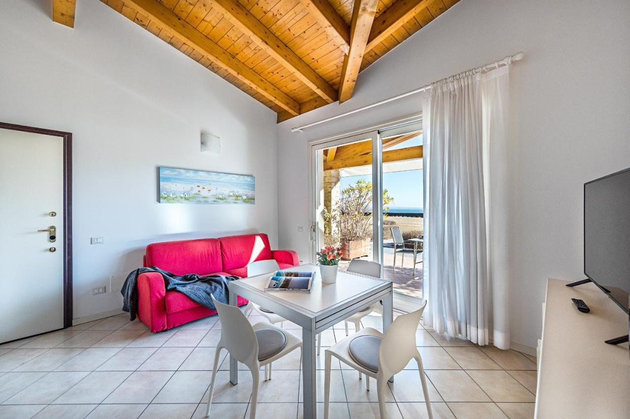 Montecolo Resort By Wonderful Italy Manerba del Garda Exteriör bild