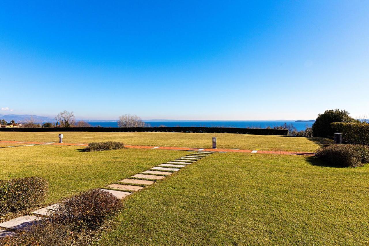 Montecolo Resort By Wonderful Italy Manerba del Garda Exteriör bild